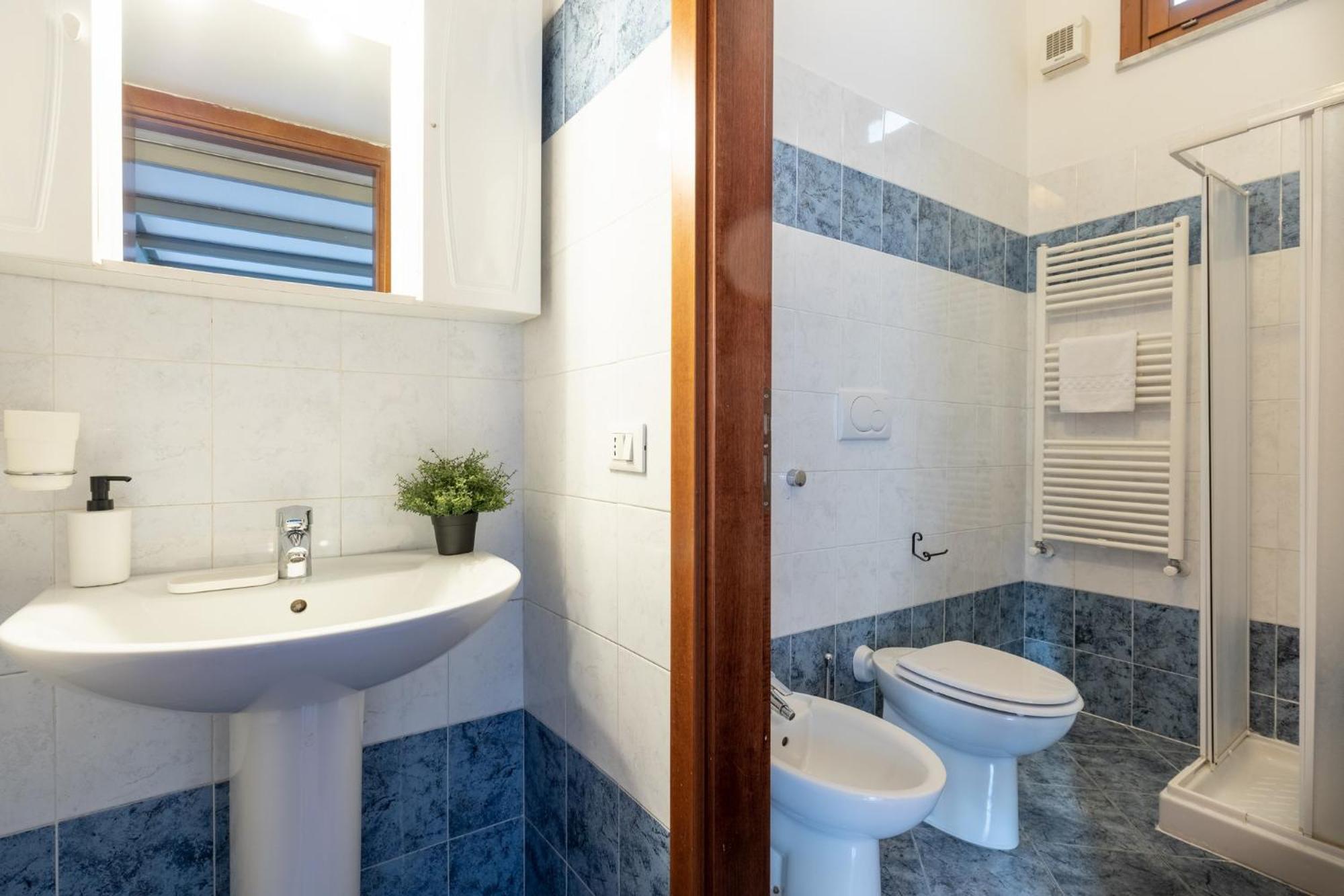Four Shades Of Pisa Apartments エクステリア 写真